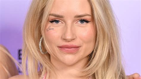 lottie moss gesichtstattoo|Kate Moss Schwester Lottie lässt Gesichtstattoo。